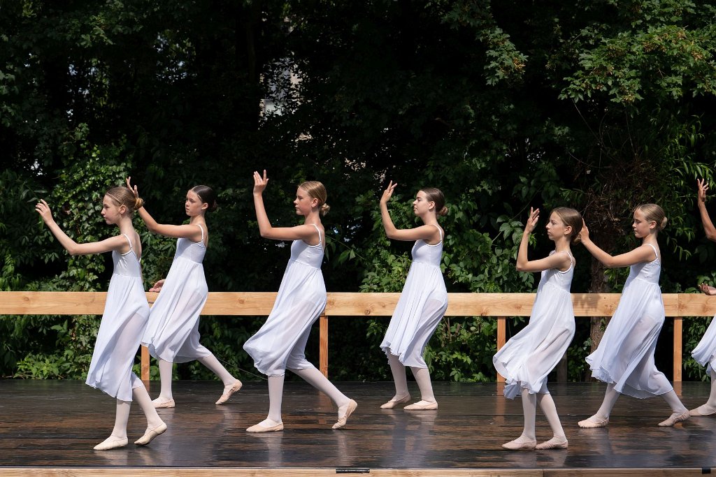 Show 08 046.jpg